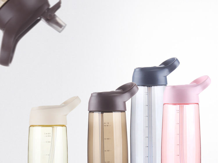 Straw Lid Transparent Water Bottle with Different Sizes