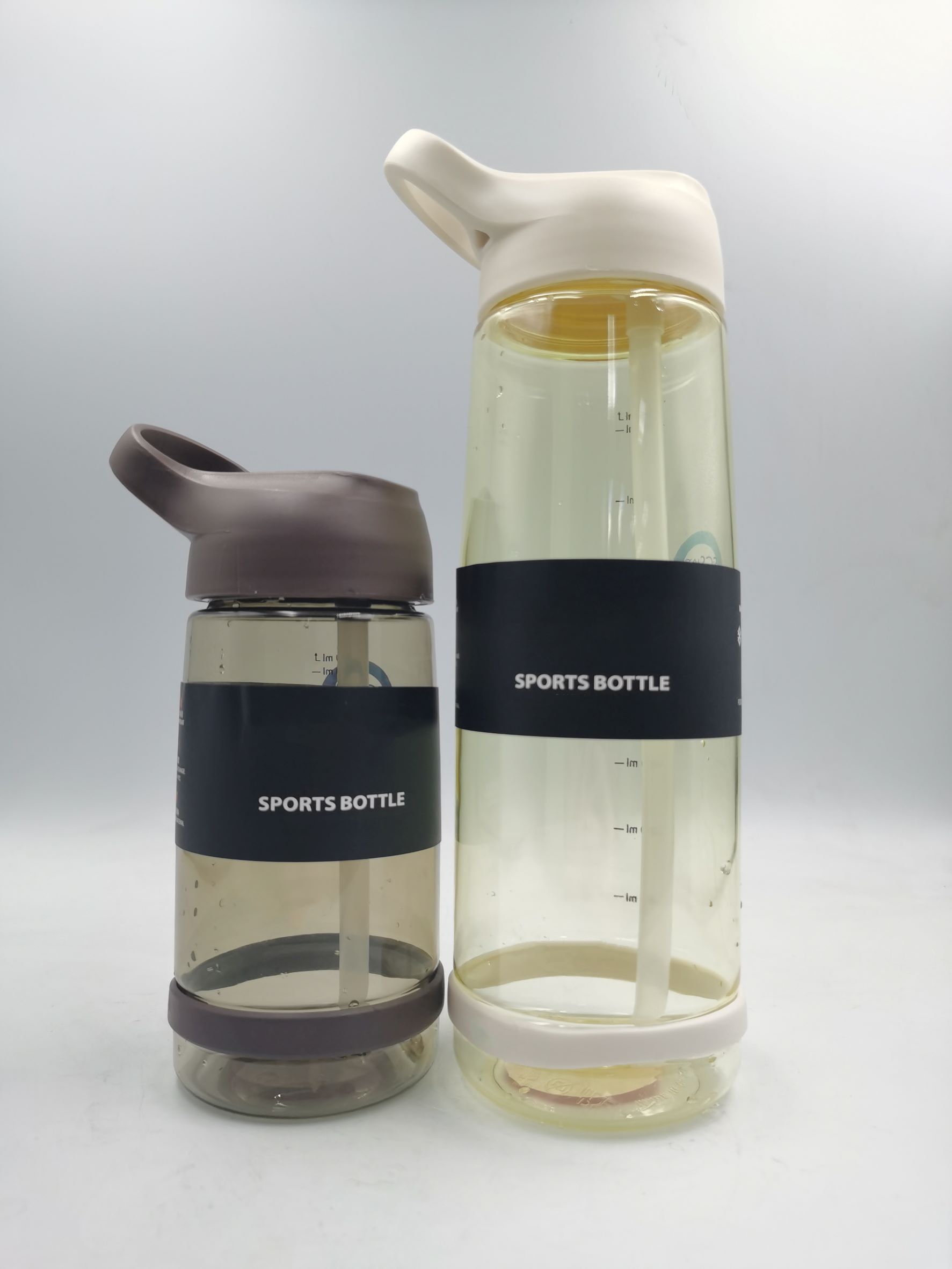 China Wholesale Hot Sell Flip Open Water Bottle with Various Sizes