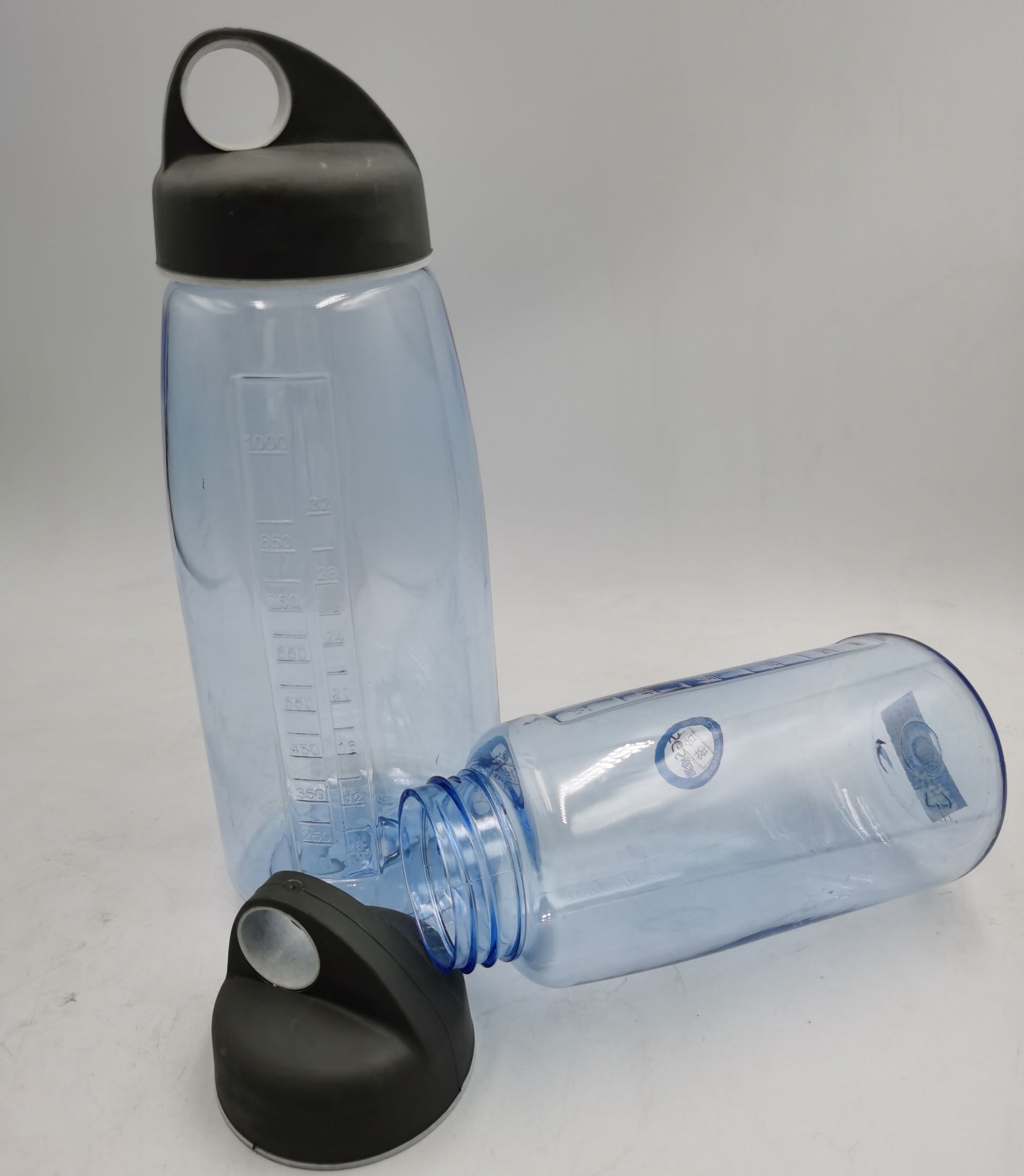 34 Oz BPA Free Tritan Bottle with Comfortable Carry Handle